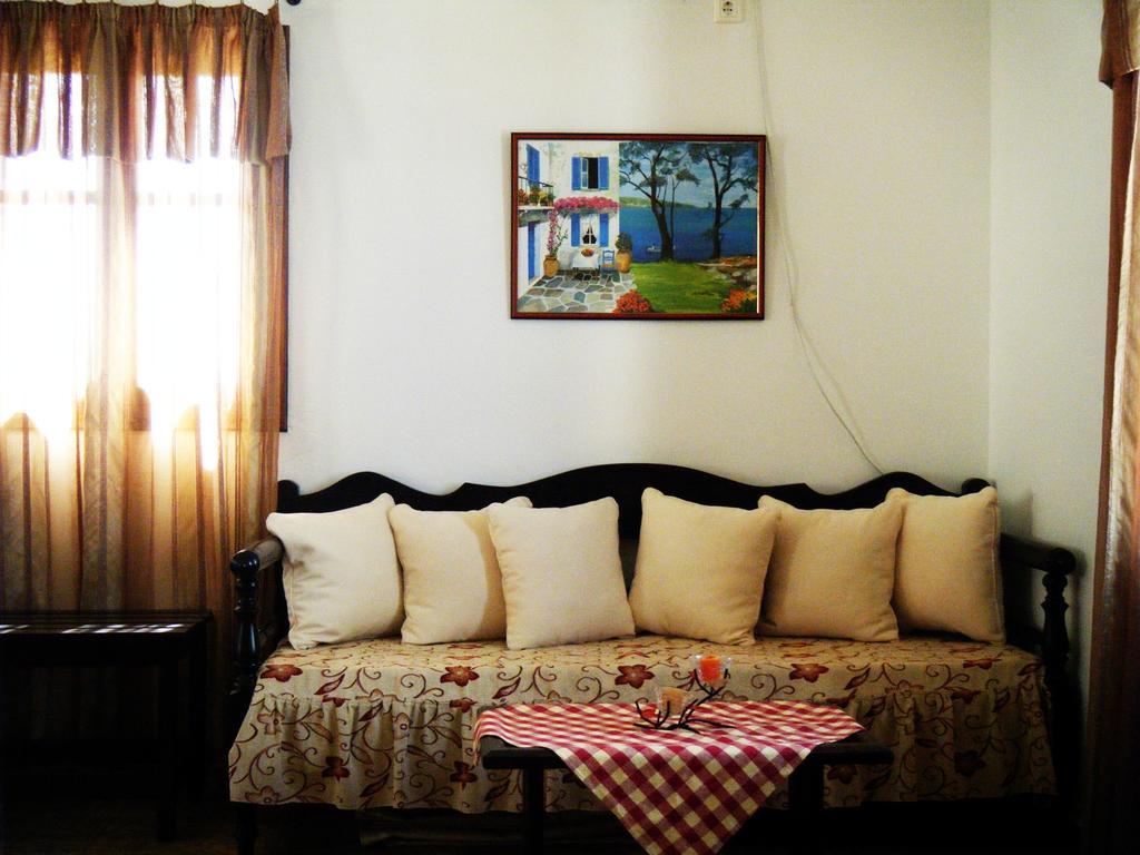 Meltemi Studios Frý Chambre photo